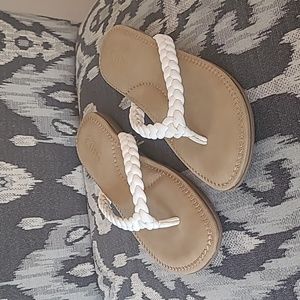 Cliff white flipflops